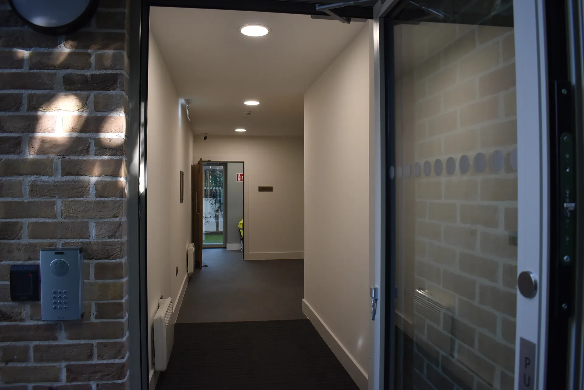 Arbour Hill Apartments — gallery image 2