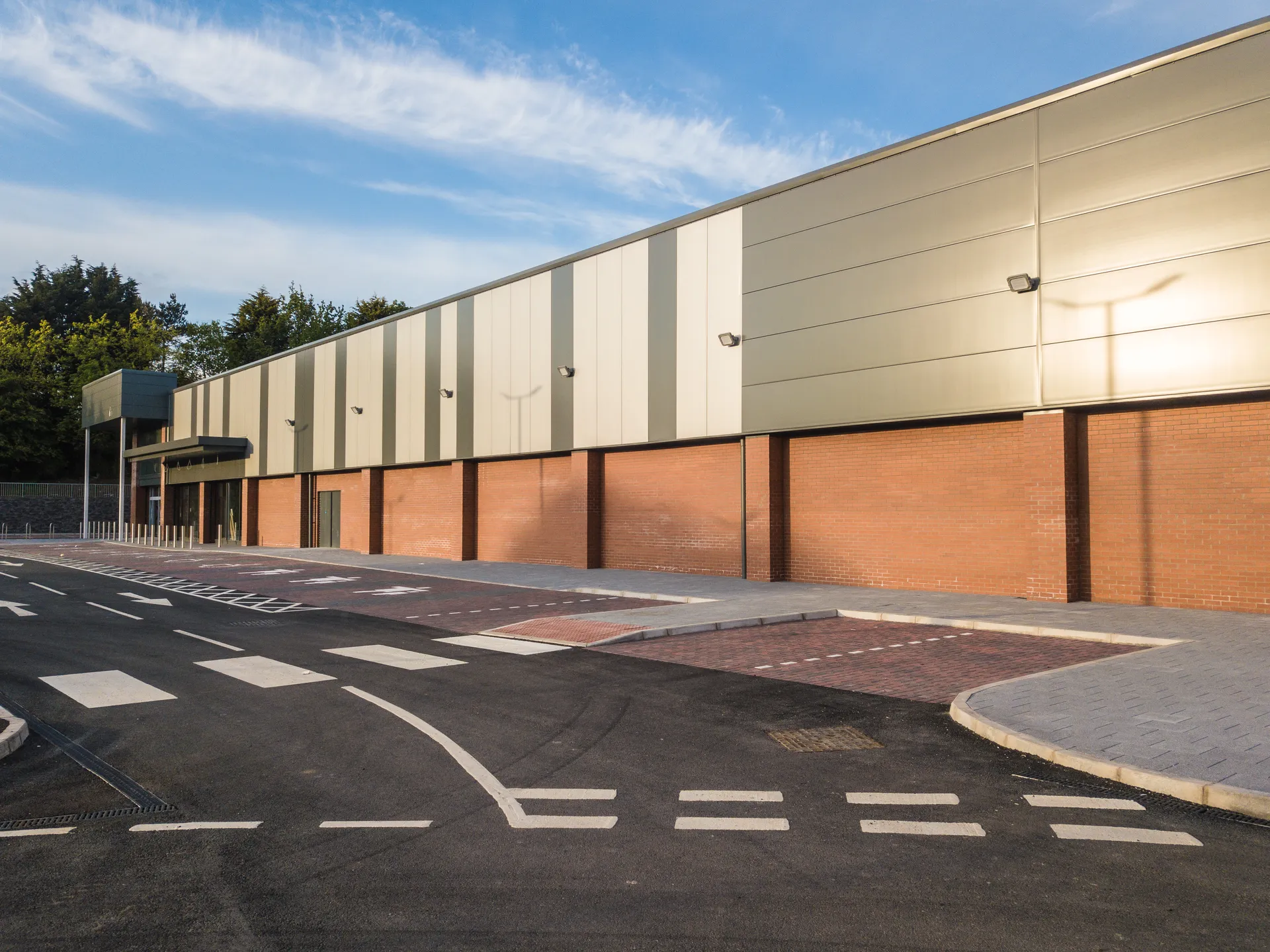 Home Bargins Lisburn — gallery image 3