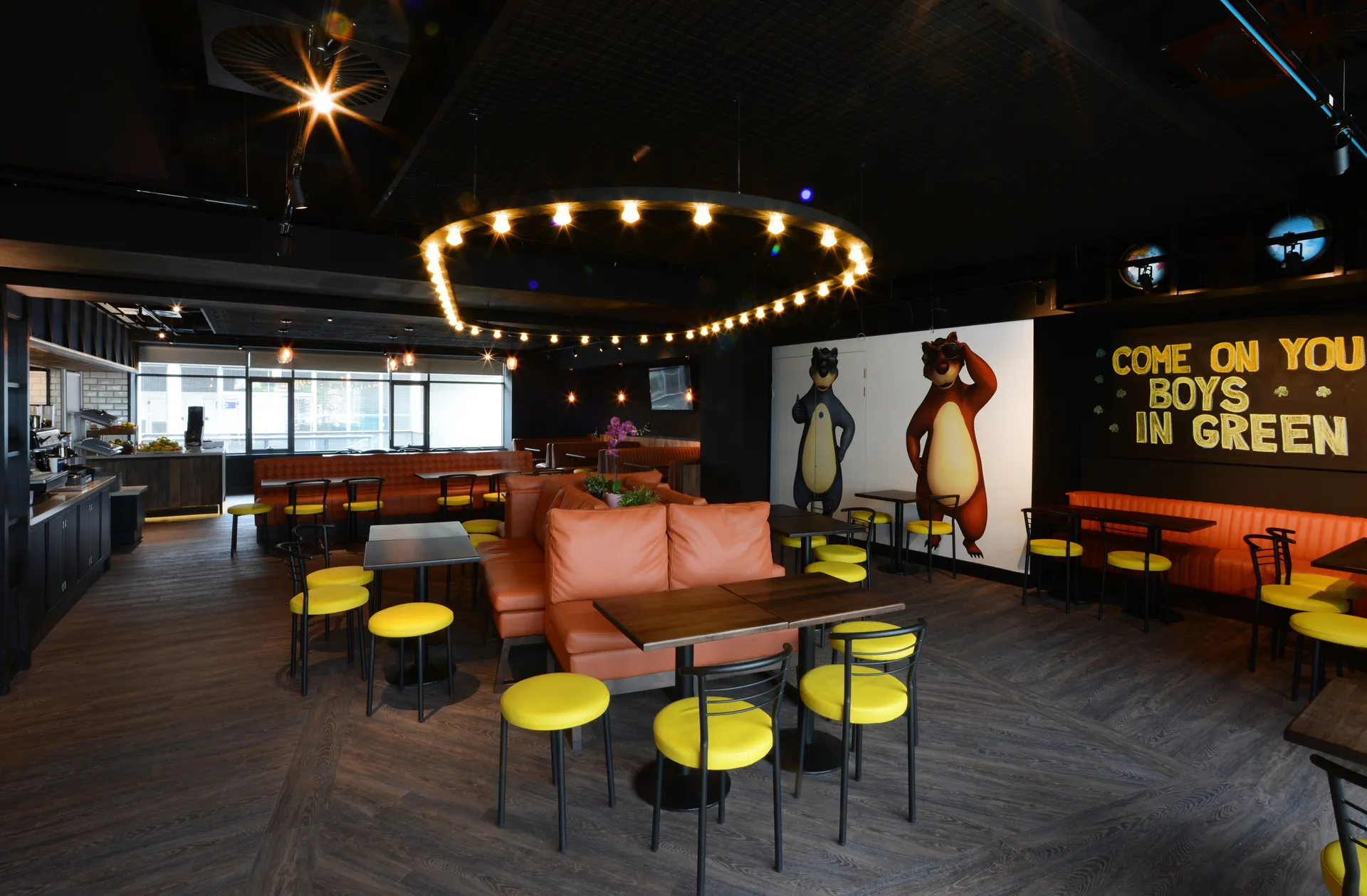 Ryanair Training Centre, Cafe & Simulation Building — gallery image 2